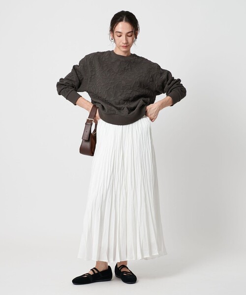 BEAUTY&YOUTH UNITED ARROWS(ビューティーアンドユースユナイテッドアローズ)の「ボタニカルジャガード プルオーバー(Tシャツ/カットソー・レディース・ブラック/ダークグレー/オフホワイト/ライム・FREE)」の12枚目の写真