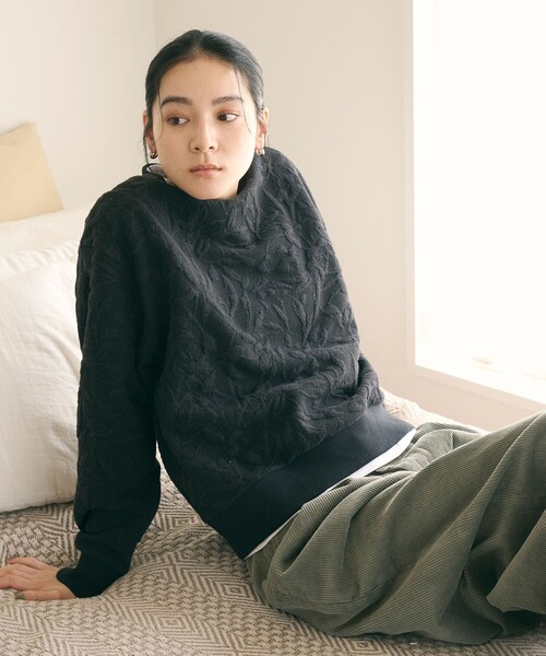 BEAUTY&YOUTH UNITED ARROWS(ビューティーアンドユースユナイテッドアローズ)の「ボタニカルジャガード プルオーバー(Tシャツ/カットソー・レディース・ブラック/ダークグレー/オフホワイト/ライム・FREE)」の14枚目の写真