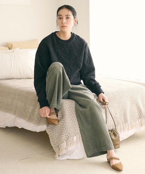 BEAUTY&YOUTH UNITED ARROWS（ビューティーアンドユースユナイテッドアローズ）の「ボタニカルジャガード プルオーバー（Tシャツ/カットソー・レディース・ブラック/ダークグレー/オフホワイト/ライム・FREE）」の5枚目の写真