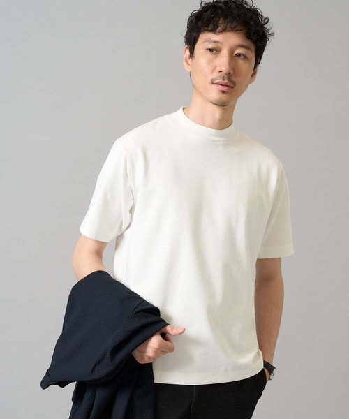 a.v.v（アーヴェヴェ）の「【イージーケア】ポンチモックネックスマートＴシャツ【毛玉になりにくい/洗濯機で洗える】〈ON/OFF SERIES〉（Tシャツ/カットソー・メンズ・ブラック/ホワイト・48/44/46）」の2枚目の写真