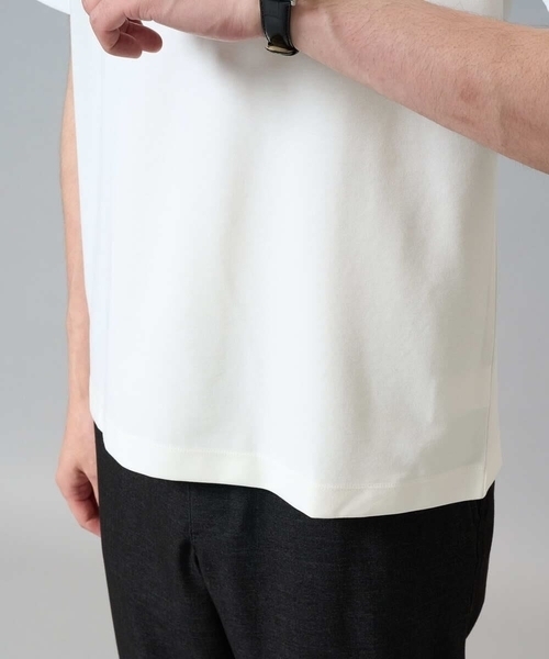 a.v.v（アーヴェヴェ）の「【イージーケア】ポンチモックネックスマートＴシャツ【毛玉になりにくい/洗濯機で洗える】〈ON/OFF SERIES〉（Tシャツ/カットソー・メンズ・ブラック/ホワイト・48/44/46）」の3枚目の写真