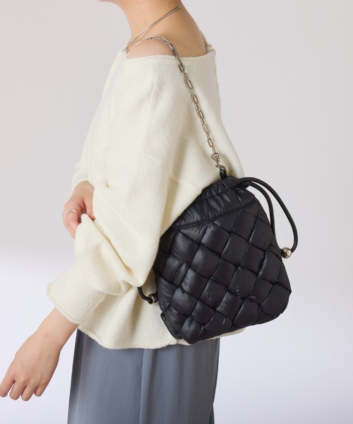 PAPILLONNER(パピヨネ)の「【OT】スクエアメッシュショルダー(ショルダーバッグ・レディース・ブラック/アイボリー・FREE)」の8枚目の写真