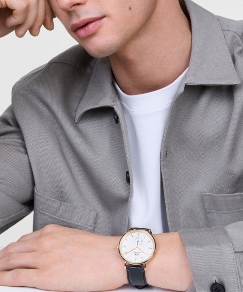 Daniel Wellington(ダニエルウェリントン)の「Classic Multi-Eye Sheffield Off-white Sunray 40MM メンズ腕時計 ローズゴールド/ゴールド/シルバー(アナログ腕時計・メンズ・ピンクゴールド/イエローゴールド/シルバー・40mm)」の3枚目の写真