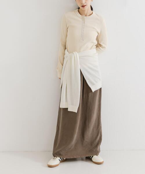 URBAN RESEARCH（アーバンリサーチ）の「ヘンリーネックリブカットソー（Tシャツ/カットソー・レディース・ホワイト系その他/ブラック・FREE）」の8枚目の写真