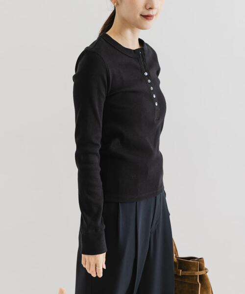 URBAN RESEARCH（アーバンリサーチ）の「ヘンリーネックリブカットソー（Tシャツ/カットソー・レディース・ホワイト系その他/ブラック・FREE）」の20枚目の写真