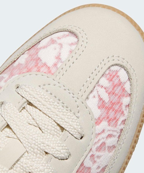 adidas(アディダス)の「サンバ OG × リバティ・ロンドン / Samba OG × Liberty London / アディダスオリジナルス adidas Originals(スニーカー・レディース・ホワイト×レッド・22.0cm/25.0cm/24.5cm/24.0cm/23.5cm/23.0cm/22.5cm/28.0cm/27.5cm/27.0cm/26.5cm/26.0cm/25.5cm)」の7枚目の写真