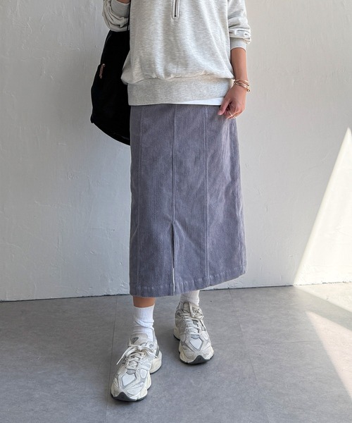 LBC（エルビーシー）の「コーデュロイベイカーIラインスカート（スカート・レディース・オフホワイト/ブルー系その他/キャメル/チャコール・M/L）」の3枚目の写真