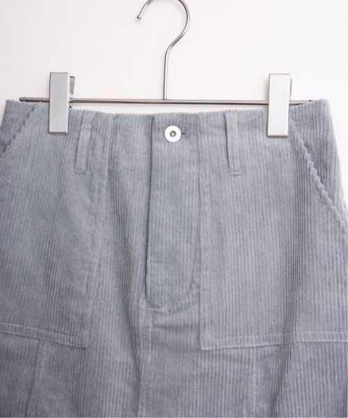 LBC（エルビーシー）の「コーデュロイベイカーIラインスカート（スカート・レディース・オフホワイト/ブルー系その他/キャメル/チャコール・M/L）」の10枚目の写真