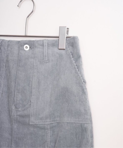 LBC（エルビーシー）の「コーデュロイベイカーIラインスカート（スカート・レディース・オフホワイト/ブルー系その他/キャメル/チャコール・M/L）」の17枚目の写真