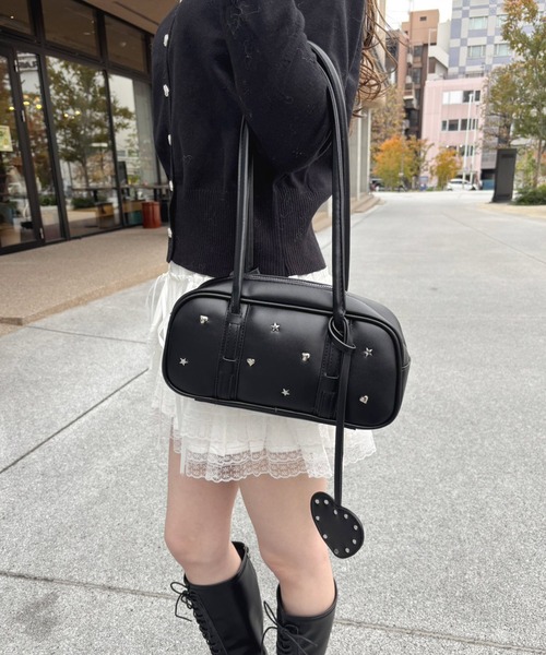 frunco(フランコ)の「モチーフスタッズ合皮BAG(ハンドバッグ・レディース・ブラウン/ブラック/ピンク・FREE)」の8枚目の写真