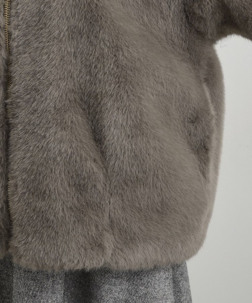 couture brooch（クチュールブローチ）の「【ふわふわ・上品】ミンクフェイクファーアウター（ブルゾン・レディース・ブラウン系/ダークブラウン/アイボリー・38/40）」の5枚目の写真