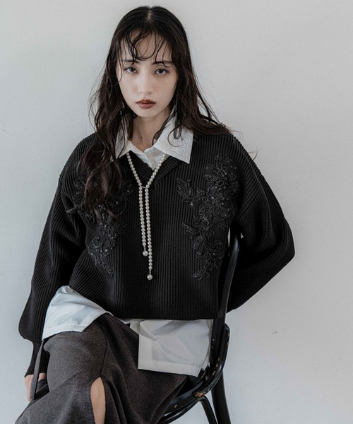 HARE（ハレ）の「レースパーツVネックニット(HARE)（ニット/セーター・レディース・ボルドー/ブラック・FREE）」の7枚目の写真