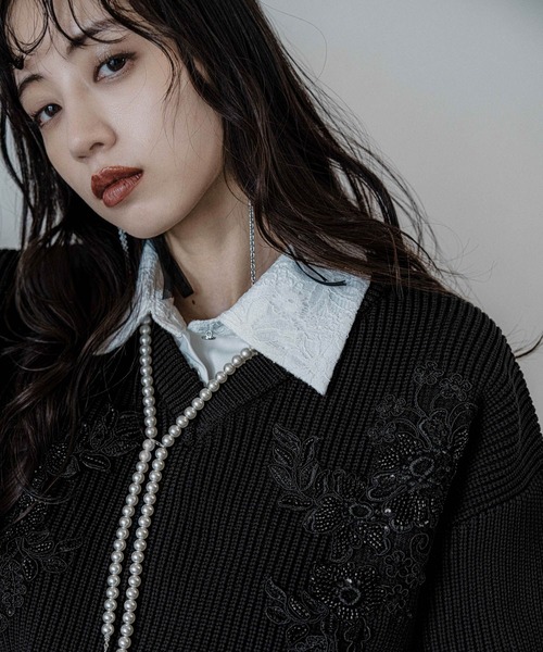 HARE（ハレ）の「レースパーツVネックニット(HARE)（ニット/セーター・レディース・ボルドー/ブラック・FREE）」の5枚目の写真