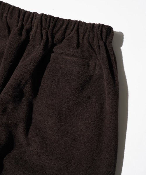 SUNNY  SPORTS（サニースポーツ）の「SUNNY SPORTS GOLF / サニースポーツゴルフ FLEECE 2PARTS WIDE PANT フリース ワイドパンツ（その他パンツ・メンズ・ダークブラウン/ブラック・MEDIUM/LARGE）」の21枚目の写真