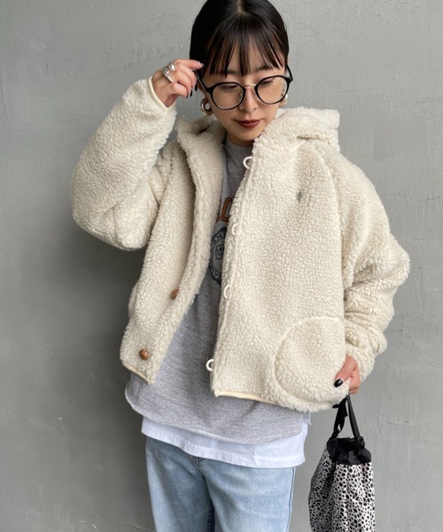 GYMPHLEX（ジムフレックス）の「[GYMPHLEX/ジムフレックス] ショート丈 ボアフードパーカー（ブルゾン・レディース・グレー/オフホワイト/ネイビー・14）」の8枚目の写真