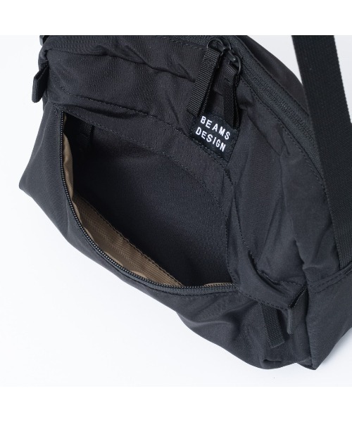 BEAMS DESIGN(ビームス デザイン)の「BEAMSDESIGN(ビームスデザイン)Diagonal ショルダーバッグ(ショルダーバッグ・メンズ・ブラック/カーキ/オリーブ/ネイビー・FREE)」の17枚目の写真