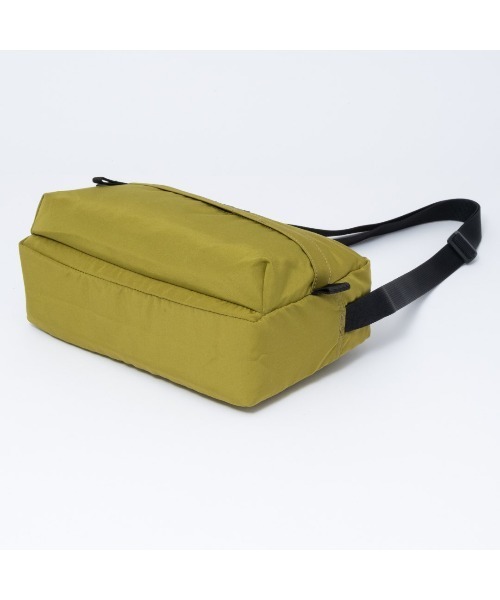 BEAMS DESIGN(ビームス デザイン)の「BEAMSDESIGN(ビームスデザイン)Diagonal ショルダーバッグ(ショルダーバッグ・メンズ・ブラック/カーキ/オリーブ/ネイビー・FREE)」の16枚目の写真