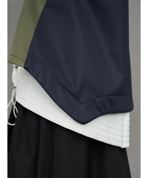 UN3D.（アンスリード）の「ROUND HEM 3LAYER FLEECE TOP / ラウンドヘムスリーレイヤーフリーストップ（Tシャツ/カットソー・レディース・ブラック/その他1・36/38）」の6枚目の写真