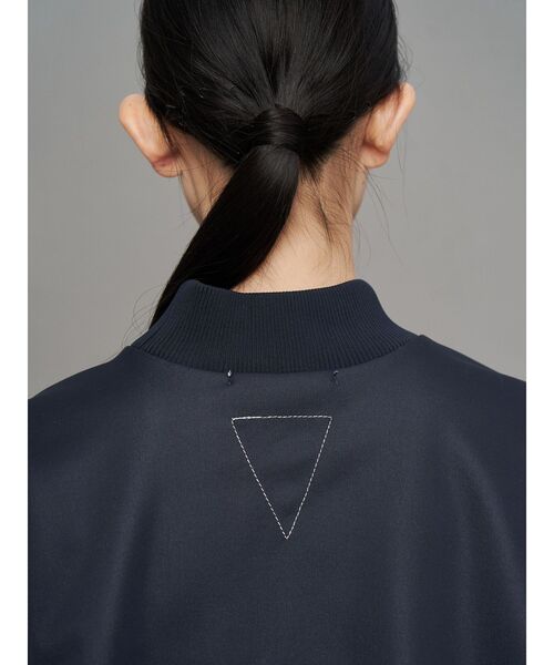 UN3D.（アンスリード）の「ROUND HEM 3LAYER FLEECE TOP / ラウンドヘムスリーレイヤーフリーストップ（Tシャツ/カットソー・レディース・ブラック/その他1・36/38）」の7枚目の写真