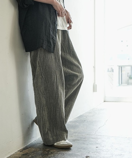 solamonat poche(ソラモナポッシェ)の「綿麻ワッシャーイージーパンツ(その他パンツ・レディース・グレー・1.0/2.0/3.0)」の2枚目の写真