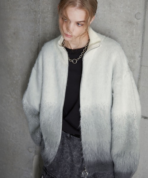 SERACE(セラス)の「【SERACE】Loose shaggy gradation drivers knit / ルーズシャギーグラデーションドライバーズニット(ニット/セーター・メンズ・ホワイト/ブラック/ブルー・L/M/S)」の11枚目の写真