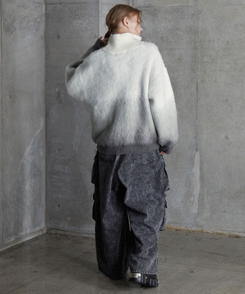 SERACE(セラス)の「【SERACE】Loose shaggy gradation drivers knit / ルーズシャギーグラデーションドライバーズニット(ニット/セーター・メンズ・ホワイト/ブラック/ブルー・L/M/S)」の20枚目の写真
