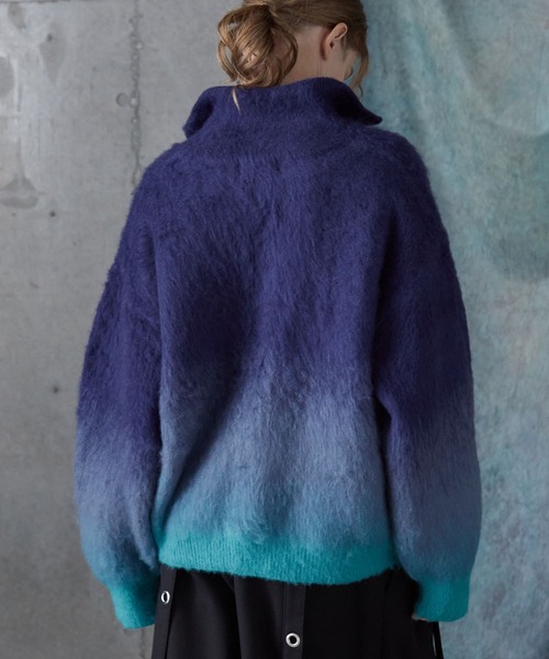 SERACE(セラス)の「【SERACE】Loose shaggy gradation drivers knit / ルーズシャギーグラデーションドライバーズニット(ニット/セーター・メンズ・ホワイト/ブラック/ブルー・L/M/S)」の9枚目の写真