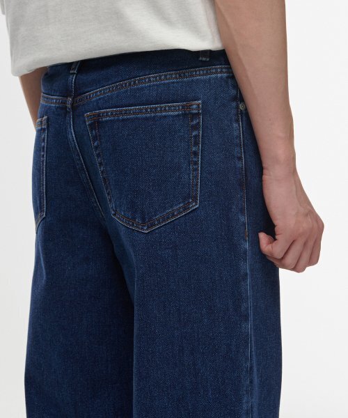 MUSINSA STANDARD（ムシンサスタンダード）の「裏起毛ワイドデニムパンツ [ミディアムインディゴ]（デニムパンツ・メンズ・その他・40/38/42/36/34/32/29/30/31/33/26/27/28）」の5枚目の写真