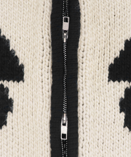 ROCKCAKE(ロックケーキ)の「Flower Cowichan Cardigan - Black/Beige(カーディガン/ボレロ・レディース・その他・SMALL)」の5枚目の写真