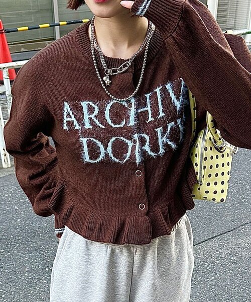 CIAOPANIC（チャオパニック）の「シャギー配色ロゴフリルニットカーディガン（カーディガン/ボレロ・レディース・イエロー/ネイビー/ブラウン/グリーン/グレー/ホワイト・ONE SIZE）」の8枚目の写真