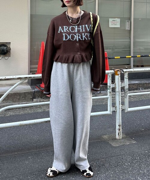 CIAOPANIC（チャオパニック）の「シャギー配色ロゴフリルニットカーディガン（カーディガン/ボレロ・レディース・イエロー/ネイビー/ブラウン/グリーン/グレー/ホワイト・ONE SIZE）」の9枚目の写真