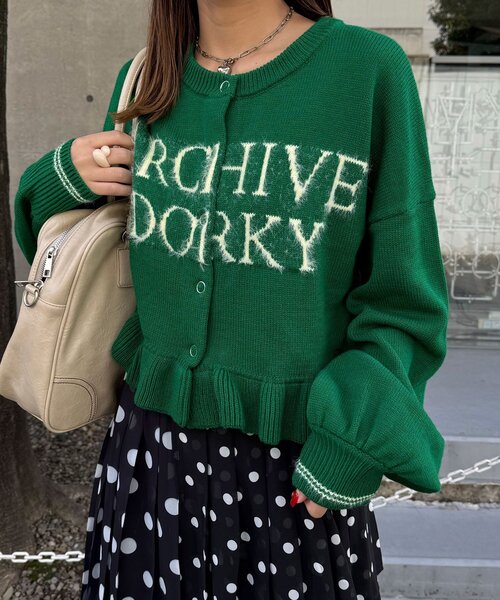 CIAOPANIC（チャオパニック）の「シャギー配色ロゴフリルニットカーディガン（カーディガン/ボレロ・レディース・イエロー/ネイビー/ブラウン/グリーン/グレー/ホワイト・ONE SIZE）」の11枚目の写真