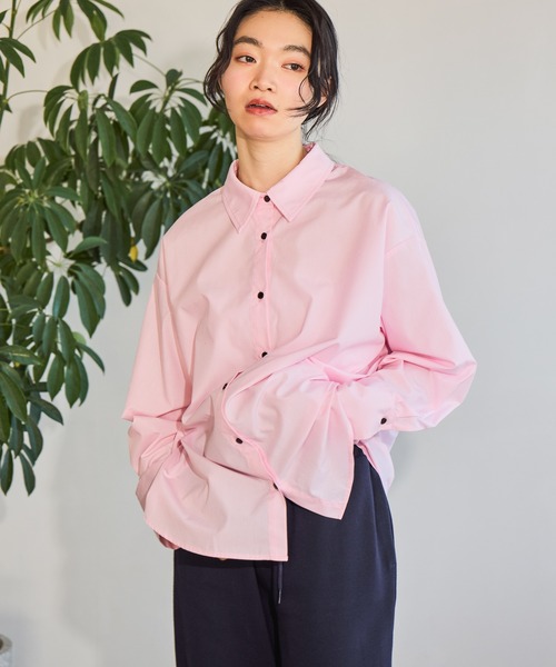 mysty woman（ミスティウーマン）の「ラウンドヘムレギュラーカラーシャツ 634889（シャツ/ブラウス・レディース・ブルー系その他/オフホワイト/サックスブルー/ピンク・FREE）」の4枚目の写真