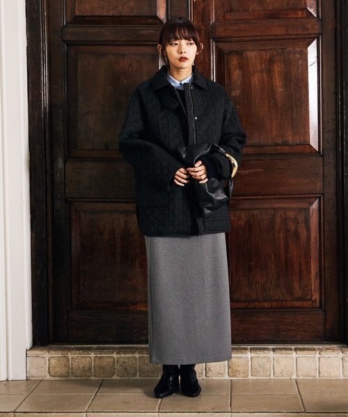 mysty woman（ミスティウーマン）の「ラウンドヘムレギュラーカラーシャツ 634889（シャツ/ブラウス・レディース・ブルー系その他/オフホワイト/サックスブルー・FREE）」の4枚目の写真