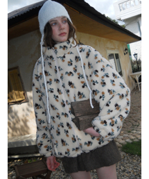 ETMON（エトモン）の「Pattern Fleece Quilted Jacket, Cream Beige（その他アウター）」