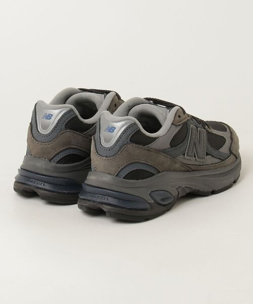 NEW BALANCE(ニューバランス)の「Abzorb 2010(スニーカー・メンズ・ダークグレー・22.0cm/22.5cm/23.0cm/23.5cm/24.0cm/24.5cm/25.0cm/25.5cm/26.0cm/26.5cm/27.0cm/27.5cm/28.0cm/28.5cm/29.0cm/30.0cm)」の4枚目の写真