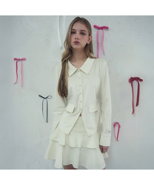 Vivacious(ビバシャス)の「Belle Etage Shirt_2Colors(シャツ/ブラウス・レディース・ブラック/クリーム・SMALL/MEDIUM)」の2枚目の写真