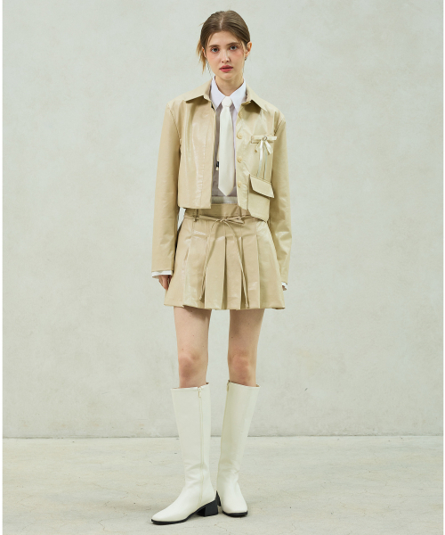 ARI(アリ)の「MOLLY LEATHER CROP JACKET / BEIGE(ライダースジャケット・レディース・ベージュ・FREE)」の5枚目の写真