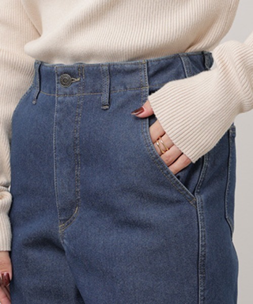 HUG.U(ハグユー)の「防風 裏ボア 「 最強の冬 デニム 」 選べる2丈(デニムパンツ・レディース・ライトブルー/インディゴブルー/ワンウォッシュ・XL(レギュラー丈)/S(レギュラー丈)/M(レギュラー丈)/L(レギュラー丈)/XL(トール丈)/S(トール丈)/M(トール丈)/L(トール丈))」の20枚目の写真