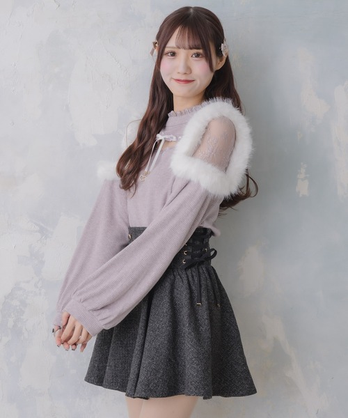 couture BY ROJITA（クチュールバイロジータ）の「ファーショルダートップス（Tシャツ/カットソー・レディース・パープル/ホワイト/ブラック・FREE）」の17枚目の写真