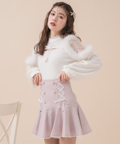 couture BY ROJITA（クチュールバイロジータ）の「ファーショルダートップス（Tシャツ/カットソー・レディース・パープル/ホワイト/ブラック・FREE）」の7枚目の写真