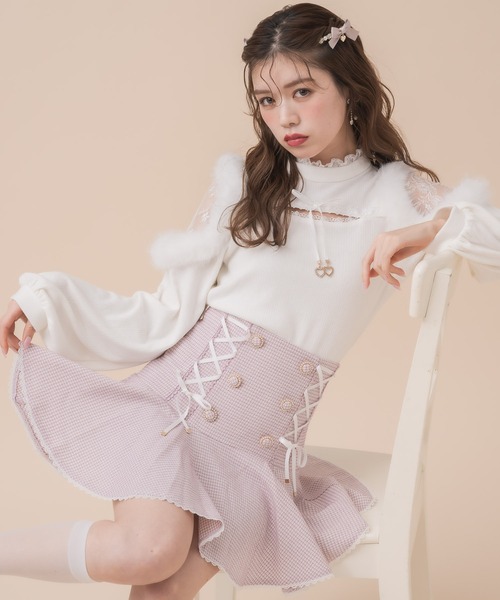 couture BY ROJITA（クチュールバイロジータ）の「ファーショルダートップス（Tシャツ/カットソー・レディース・パープル/ホワイト/ブラック・FREE）」の5枚目の写真