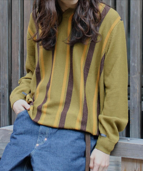 THE INOUE BROTHERS(ザイノウエブラザーズ)の「THE INOUE BROTHERS / ザ イノウエブラザーズ Collar Neck Sweater(ニット/セーター・メンズ・ベージュ系その他/カーキ・MEDIUM/LARGE)」の11枚目の写真