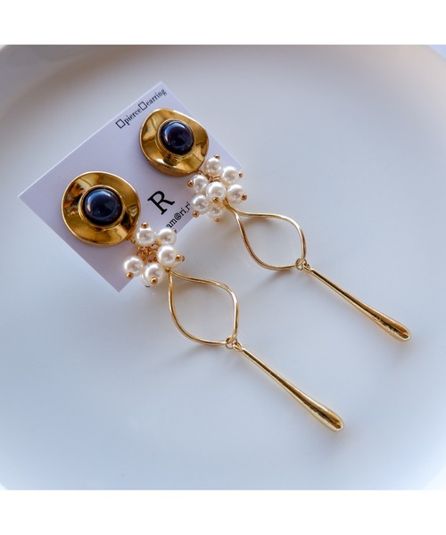 tone（トーン）の「【R】882  ボタン×パールピアス(MA)（ピアス（両耳用）・レディース・ゴールド・FREE）」の3枚目の写真