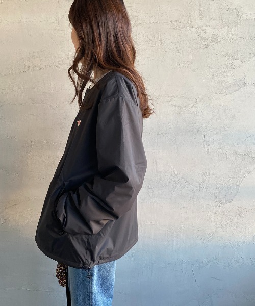 DANTON（ダントン）の「[DANTON/ダントン] ナイロンタフタ インサレーションノーカラージャケット（ノーカラージャケット・レディース・ブラック/グレイッシュベージュ・M/L/XL）」の17枚目の写真