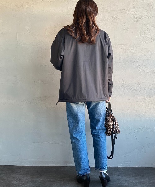 DANTON（ダントン）の「[DANTON/ダントン] ナイロンタフタ インサレーションノーカラージャケット（ノーカラージャケット・レディース・ブラック/グレイッシュベージュ・M/L/XL）」の20枚目の写真