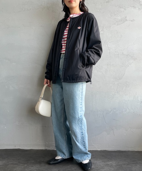 DANTON（ダントン）の「[DANTON/ダントン] ナイロンタフタ インサレーションノーカラージャケット（ノーカラージャケット・レディース・ブラック/グレイッシュベージュ・M/L/XL）」の3枚目の写真