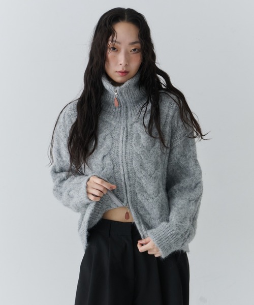 セール】Cable Zip High Neck Knit / ケーブルジップハイネックニット