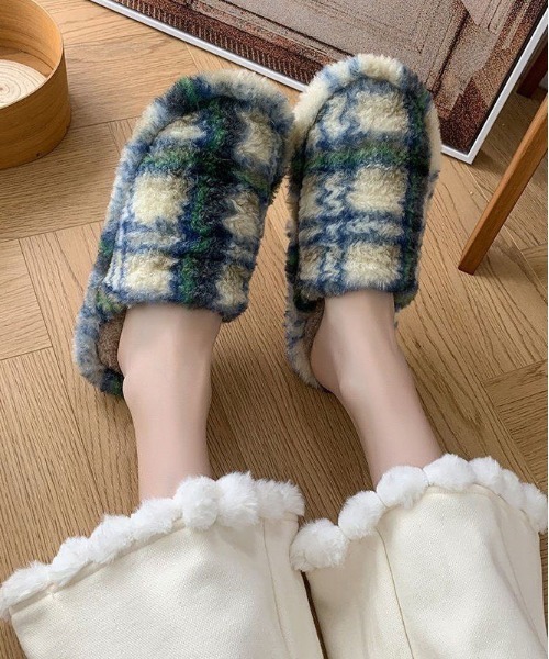 ammy.（エイミードット）の「【 ammy. / エイミードット 】 ふわもこ チェック柄 スリッパ（ルームシューズ/スリッパ・レディース・パープル系/ブルー系/ベージュ系・FREE）」の3枚目の写真