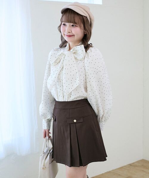 MAJESTIC LEGON(マジェスティックレゴン)の「バリエボウタイブラウス(シャツ/ブラウス・レディース・ホワイト系その他2/ブルー/オフホワイト/ホワイト系その他/ピンク・MEDIUM)」の3枚目の写真